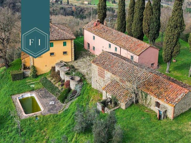 Rustico / Casale in vendita a Rufina FI