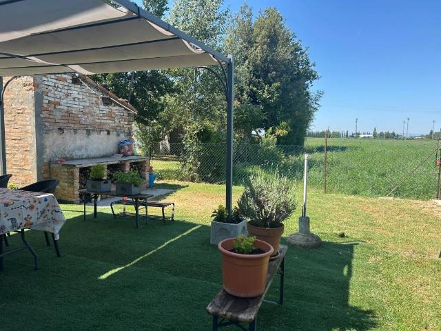 Villa in vendita a Russi RA