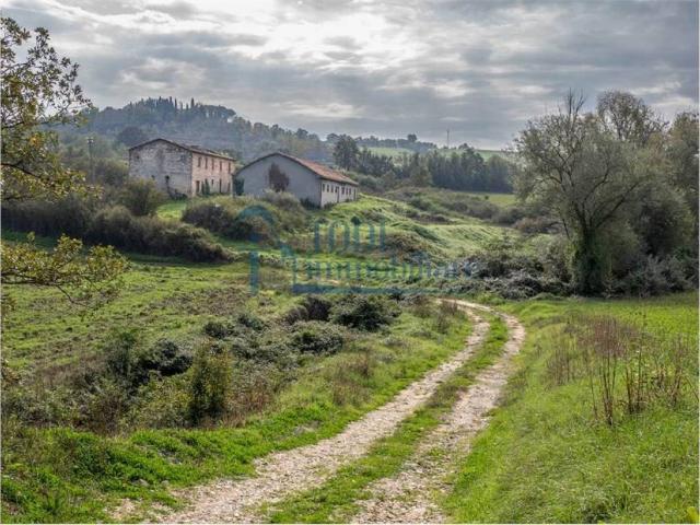 Rustico / Casale in vendita a Todi PG