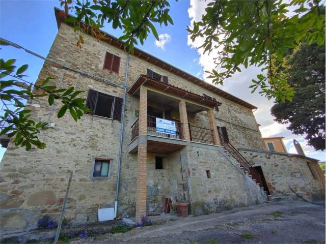 Rustico / Casale in vendita a Todi PG