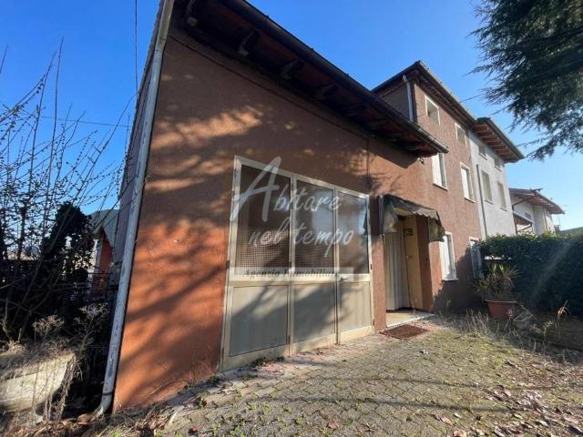 Rustico / Casale in vendita a Tombolo PD