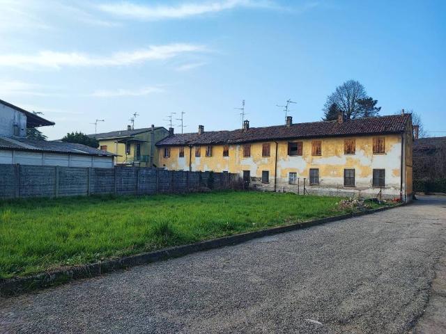 Rustico / Casale in vendita a Torrevecchia Pia PV