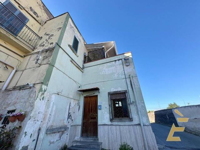 Rustico / Casale in vendita a Torre del Greco NA