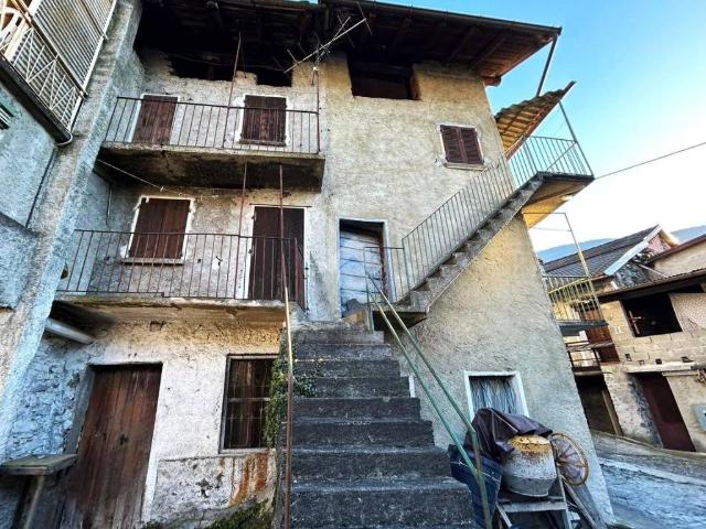 Rustico / Casale in vendita a Talamona SO