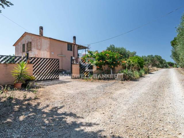 Rustico / Casale in vendita a Tarquinia VT