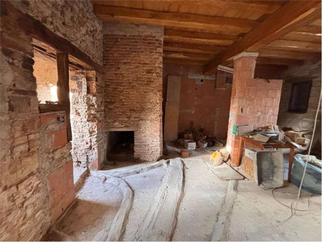 Rustico / Casale in vendita a Tarzo TV