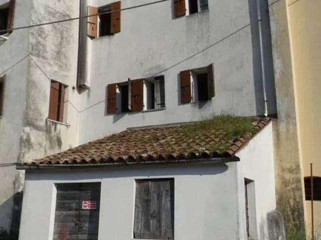 Rustico / Casale in vendita a Tarzo TV