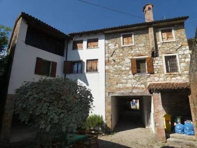 Rustico / Casale in vendita a Tarzo TV