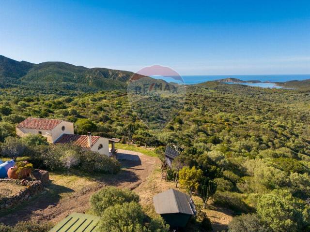 Rustico / Casale in vendita a Teulada SU