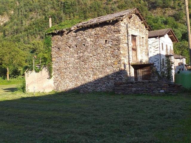Rustico / Casale in vendita a Teglio SO