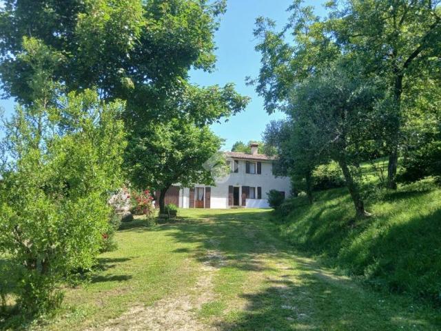 Rustico / Casale in vendita a Teolo PD