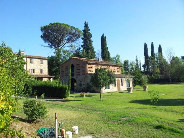 Rustico / Casale in vendita a Terricciola PI