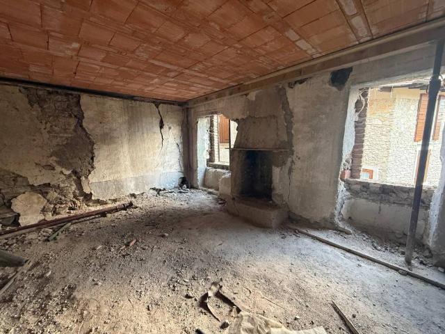 Rustico / Casale in vendita a Tignale BS