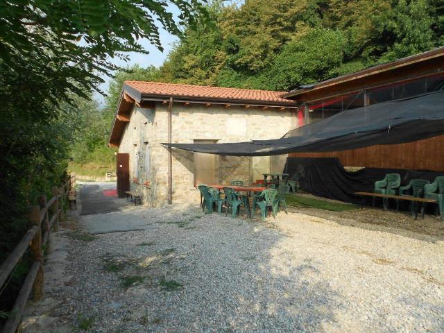Rustico / Casale in vendita a Trescore Balneario BG