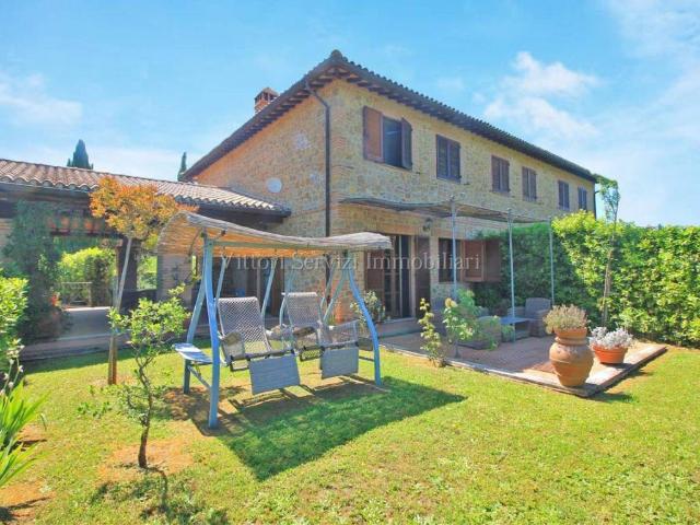 Rustico / Casale in vendita a Trequanda SI