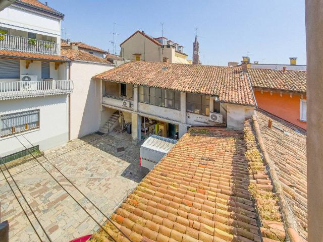 Rustico / Casale in vendita a Treviglio BG