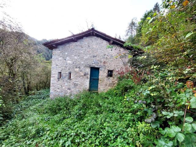 Rustico / Casale in vendita a Treviso Bresciano BS