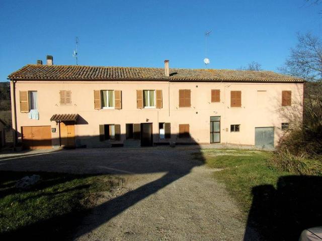 Rustico / Casale in vendita a Urbino PU