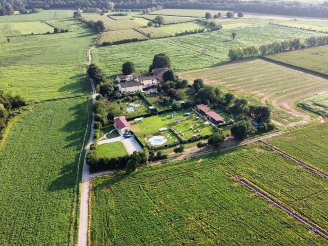 Rustico / Casale in vendita a Volta Mantovana MN