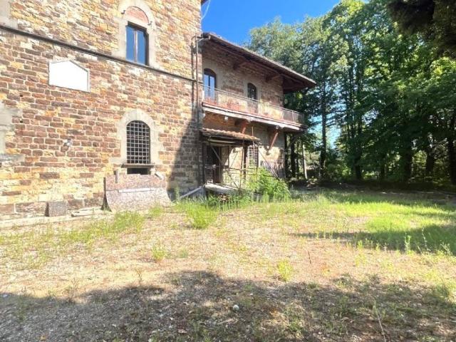 Rustico / Casale in vendita a Vaglia FI