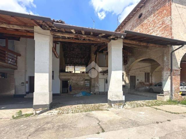 Rustico / Casale in vendita a Vaiano Cremasco CR
