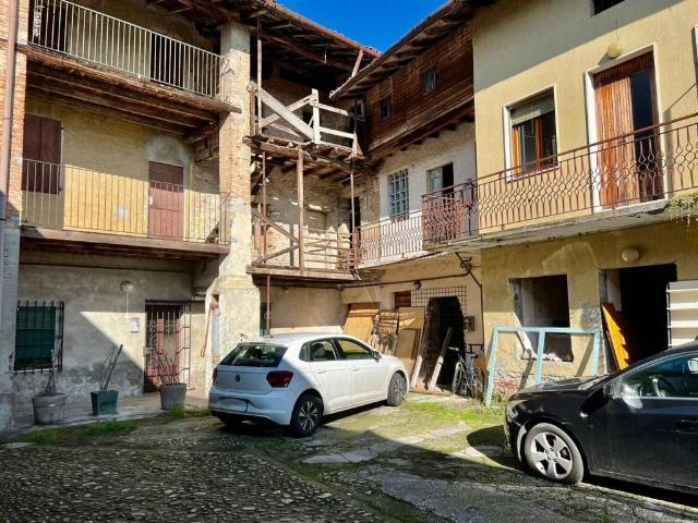 Rustico / Casale in vendita a Vailate CR
