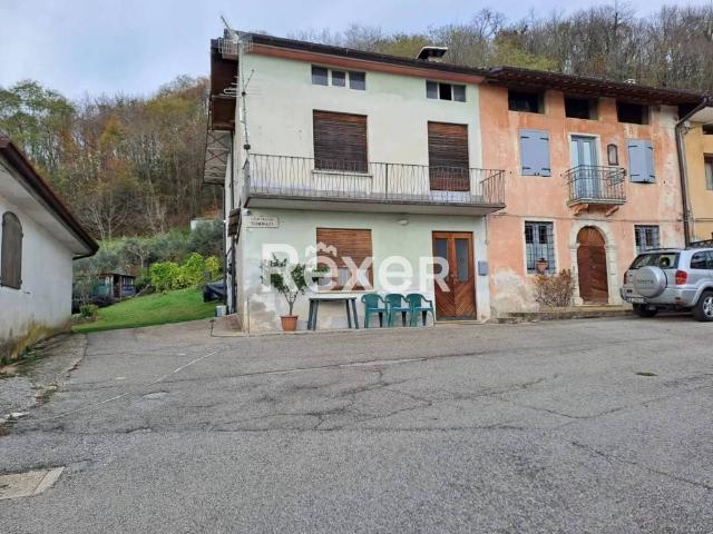 Rustico / Casale in vendita a Valdagno VI