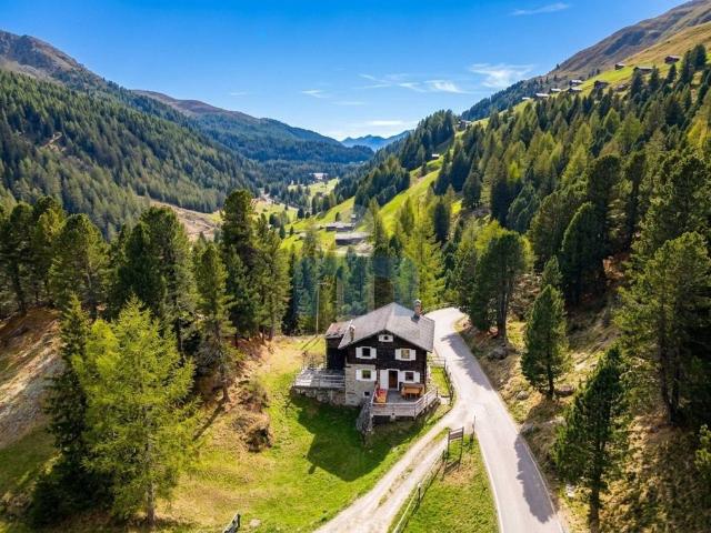Rustico / Casale in vendita a Valfurva SO