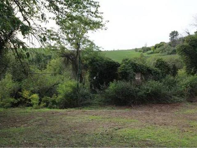 Rustico / Casale in vendita a Vallefoglia PU
