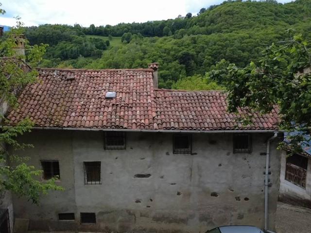 Rustico / Casale in vendita a Valli del Pasubio VI