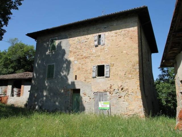 Rustico / Casale in vendita a Valsamoggia BO