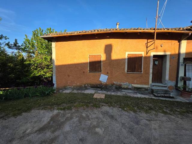 Rustico / Casale in vendita a Valsamoggia BO