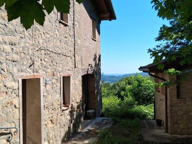 Rustico / Casale in vendita a Valsamoggia BO