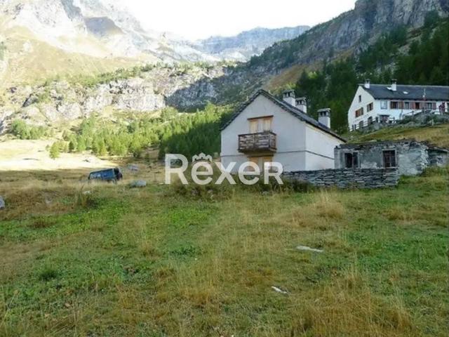 Rustico / Casale in vendita a Varzo VB