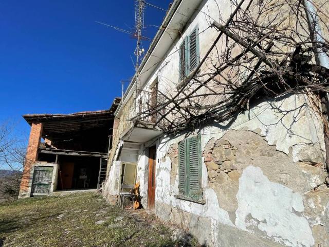 Rustico / Casale in vendita a Varzi PV