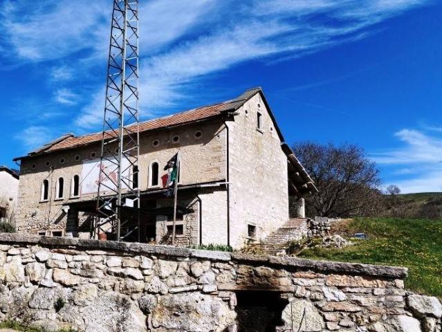 Rustico / Casale in vendita a Velo Veronese VR
