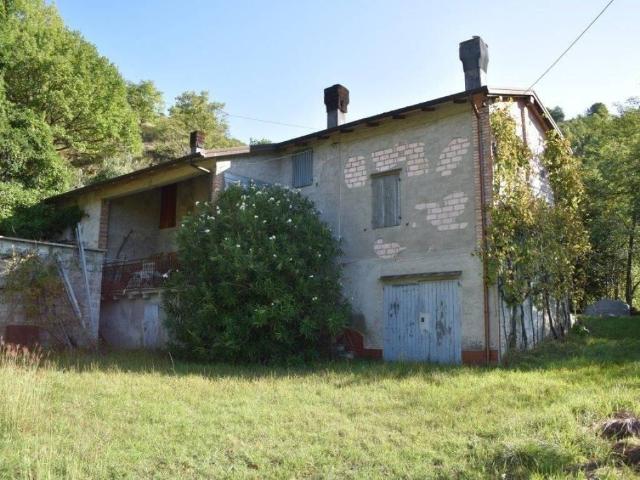 Rustico / Casale in vendita a Vergato BO