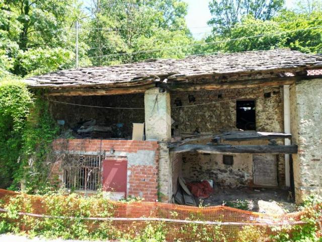 Rustico / Casale in vendita a Verzuolo CN