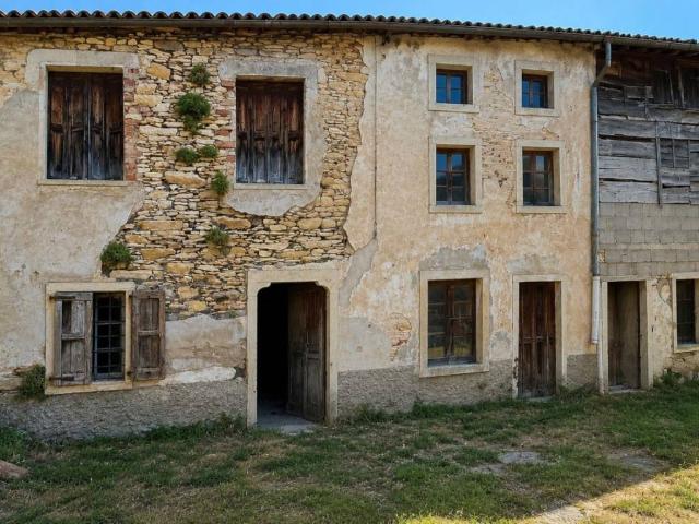 Rustico / Casale in vendita a Vestenanova VR