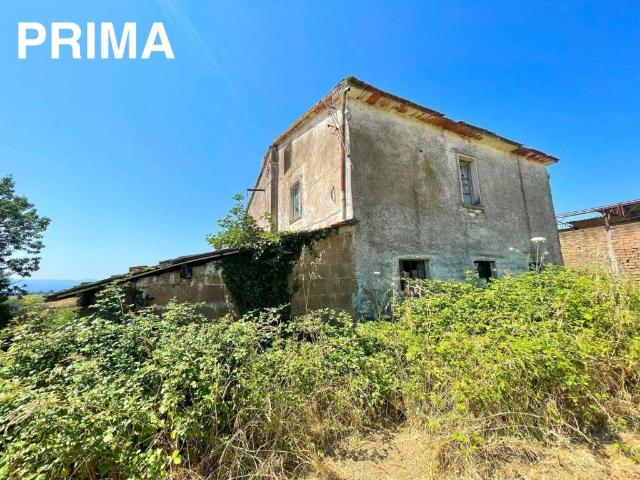 Rustico / Casale in vendita a Viterbo VT
