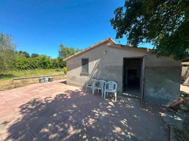 Rustico / Casale in vendita a Viterbo VT
