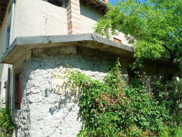 Rustico / Casale in vendita a Vittorio Veneto TV