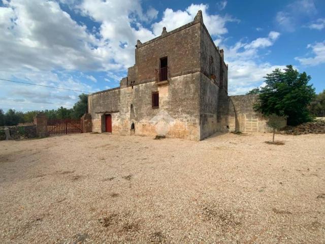 Rustico / Casale in vendita a Villa Castelli BR