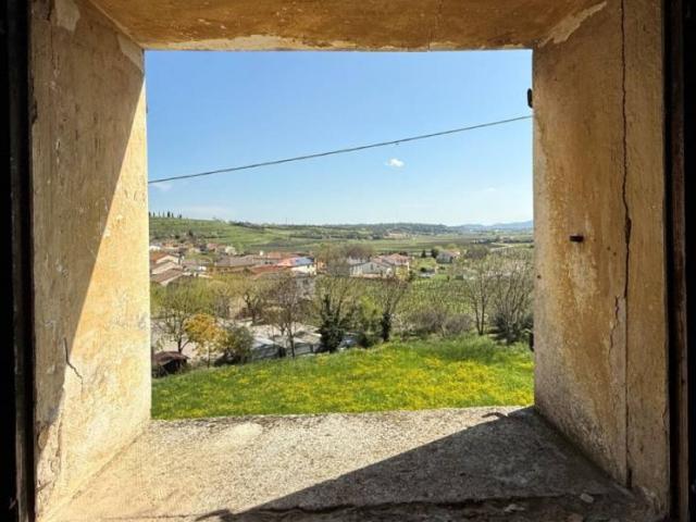 Rustico / Casale in vendita a Villaga VI