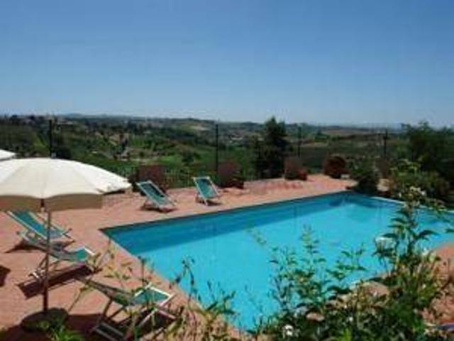 Rustico / Casale in vendita a Vinci FI