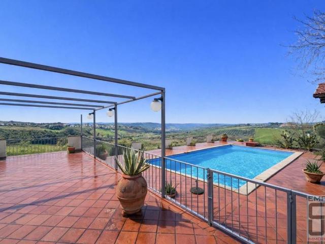 Rustico / Casale in vendita a Vinci FI