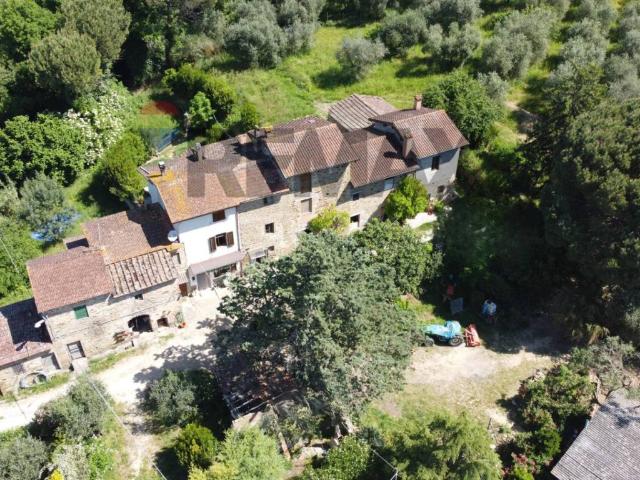 Rustico / Casale in vendita a Vinci FI