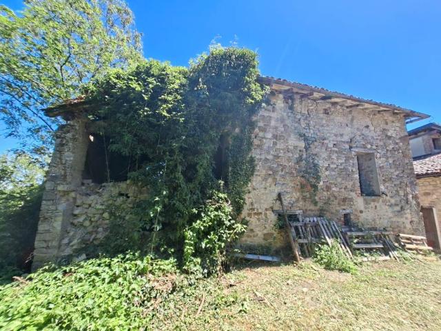 Rustico / Casale in vendita a Zocca MO