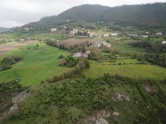 Rustico / Casale in vendita a Zocca MO