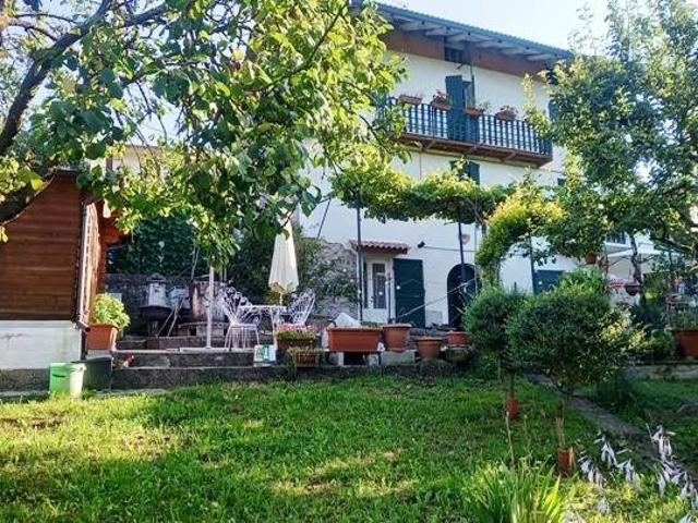 Rustico / Casale in vendita a Zogno BG